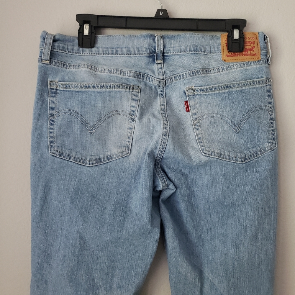 Levis Lowrise Jeans - Picture 3 of 5